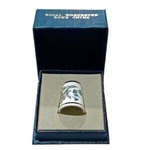 Vintage Royal Worcester Bone China Thimble 'Doves of Peace' in Original Box